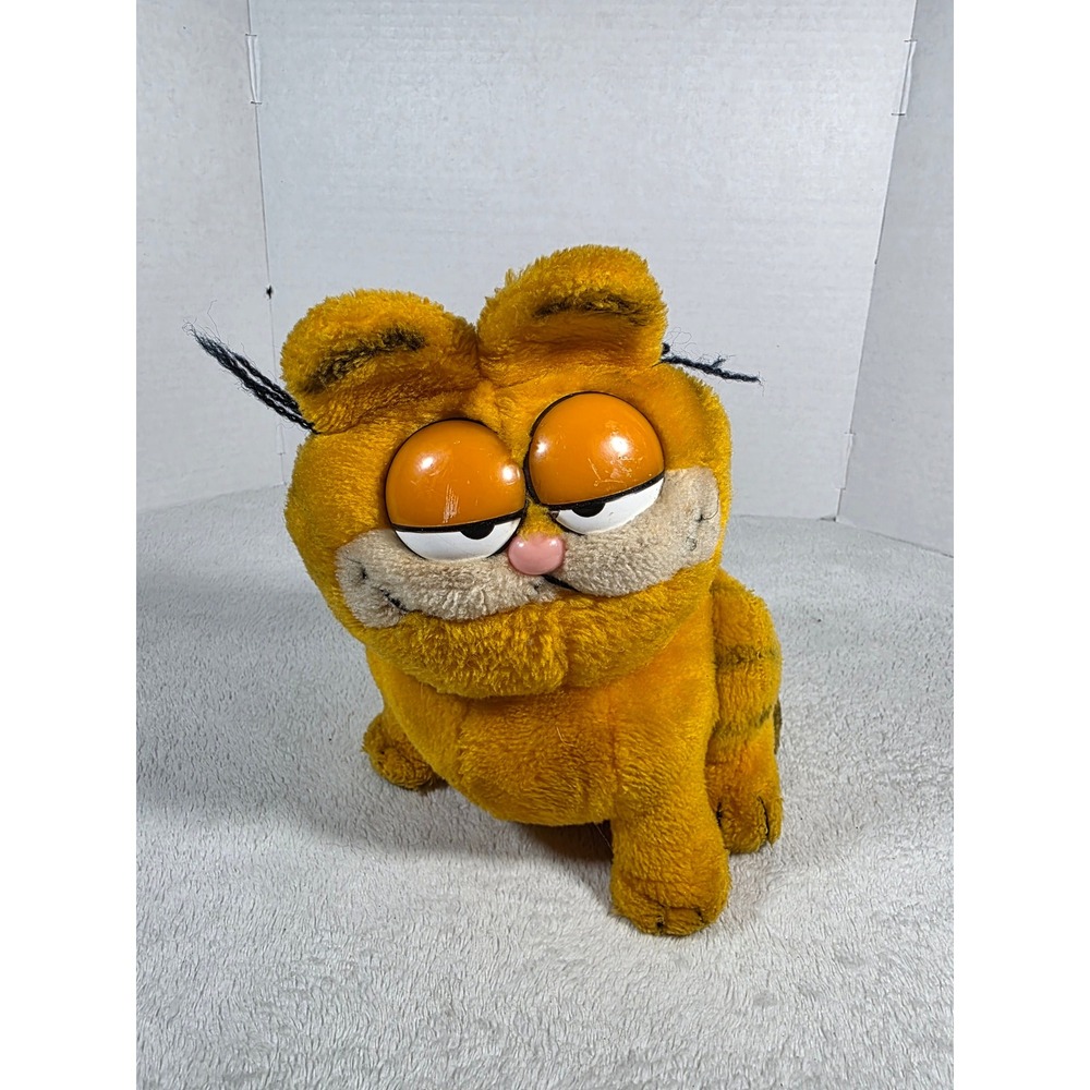 Vintage Garfield Plush Dakin Orange Tabby Cat Sleepy Eyes Stuffed Animal Toy